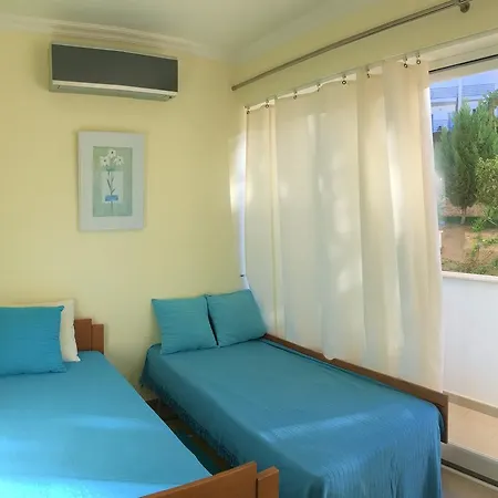 Luxury Sea View T2 Old Town Apartment *